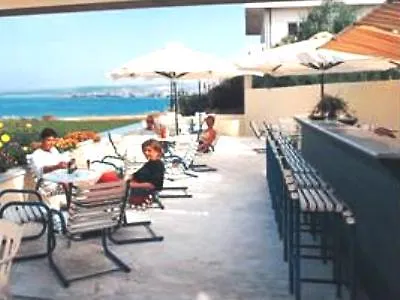 Forum Apts מלון קאטו דרטסו